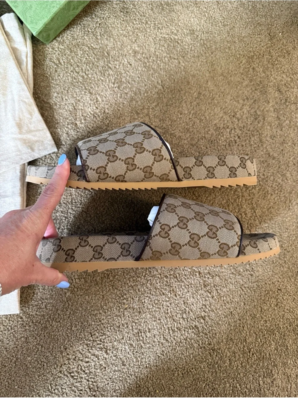 Gucci• Supreme Beige Monogram GG Slides